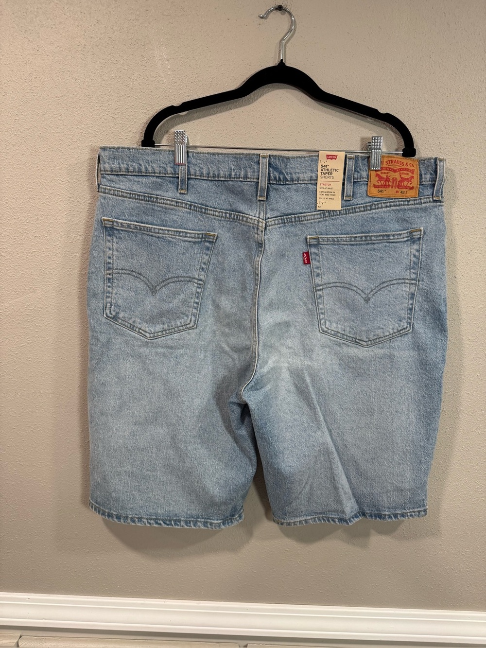 NWT Men’s Levi’s Shorts